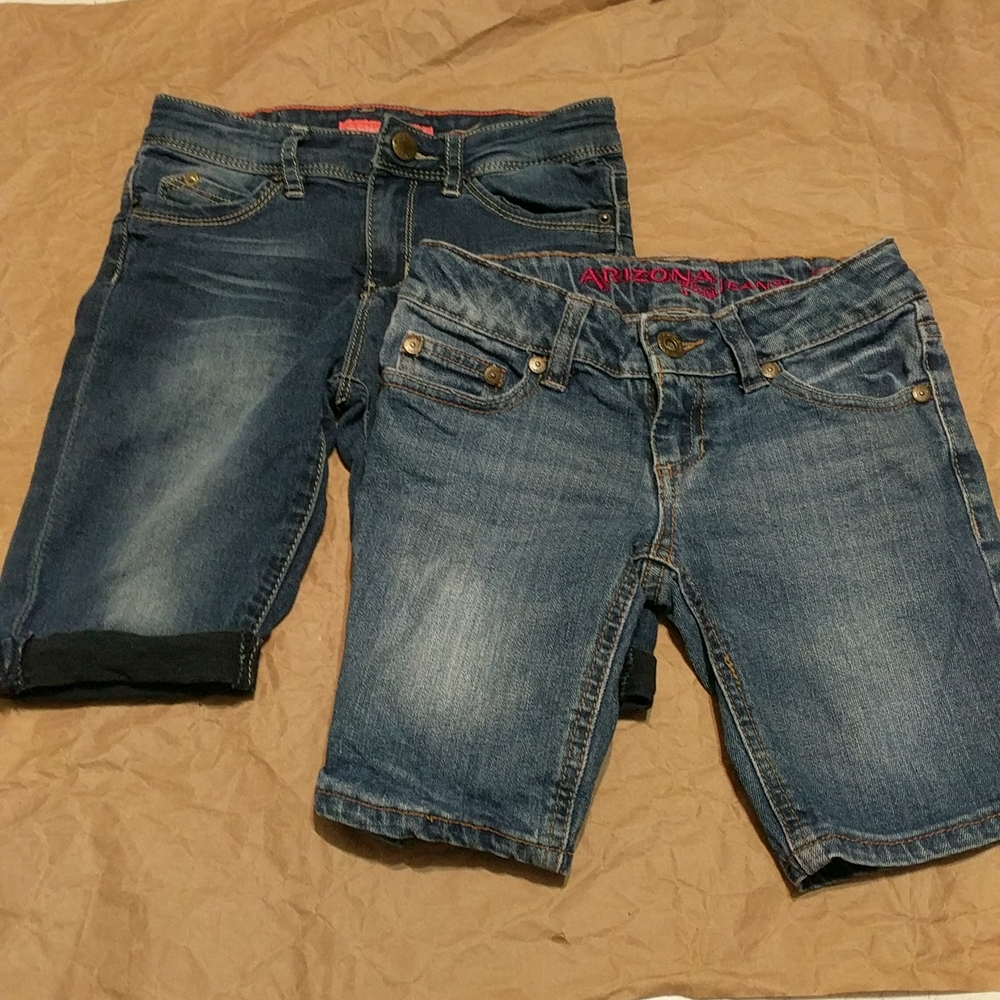 Bundle of 2 Girls Jean Shorts Size 6